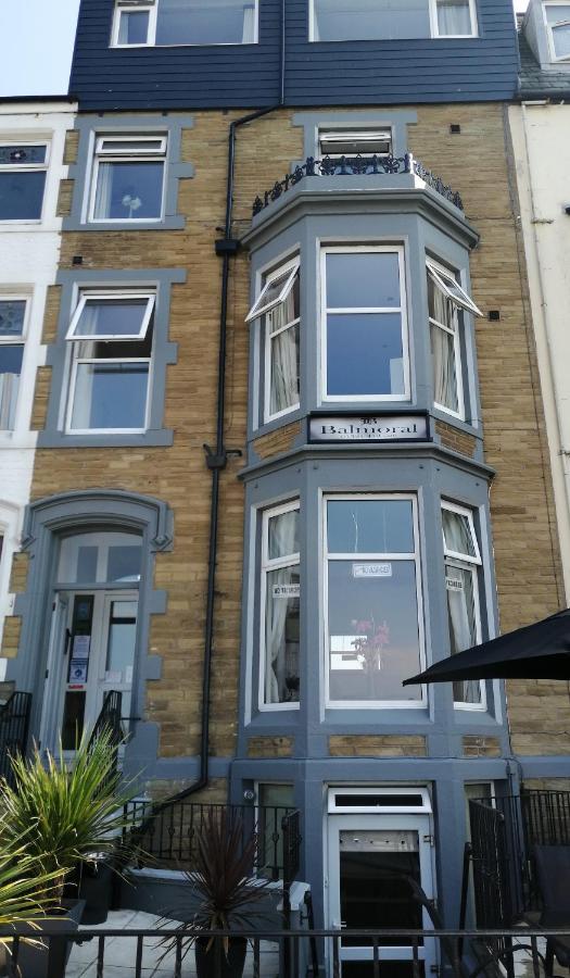 Hotel Balmoral à Morecambe Extérieur photo