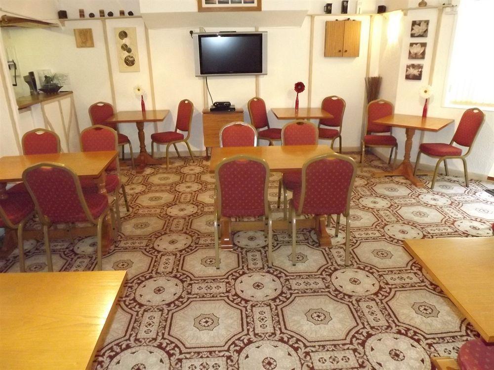 Hotel Balmoral à Morecambe Extérieur photo