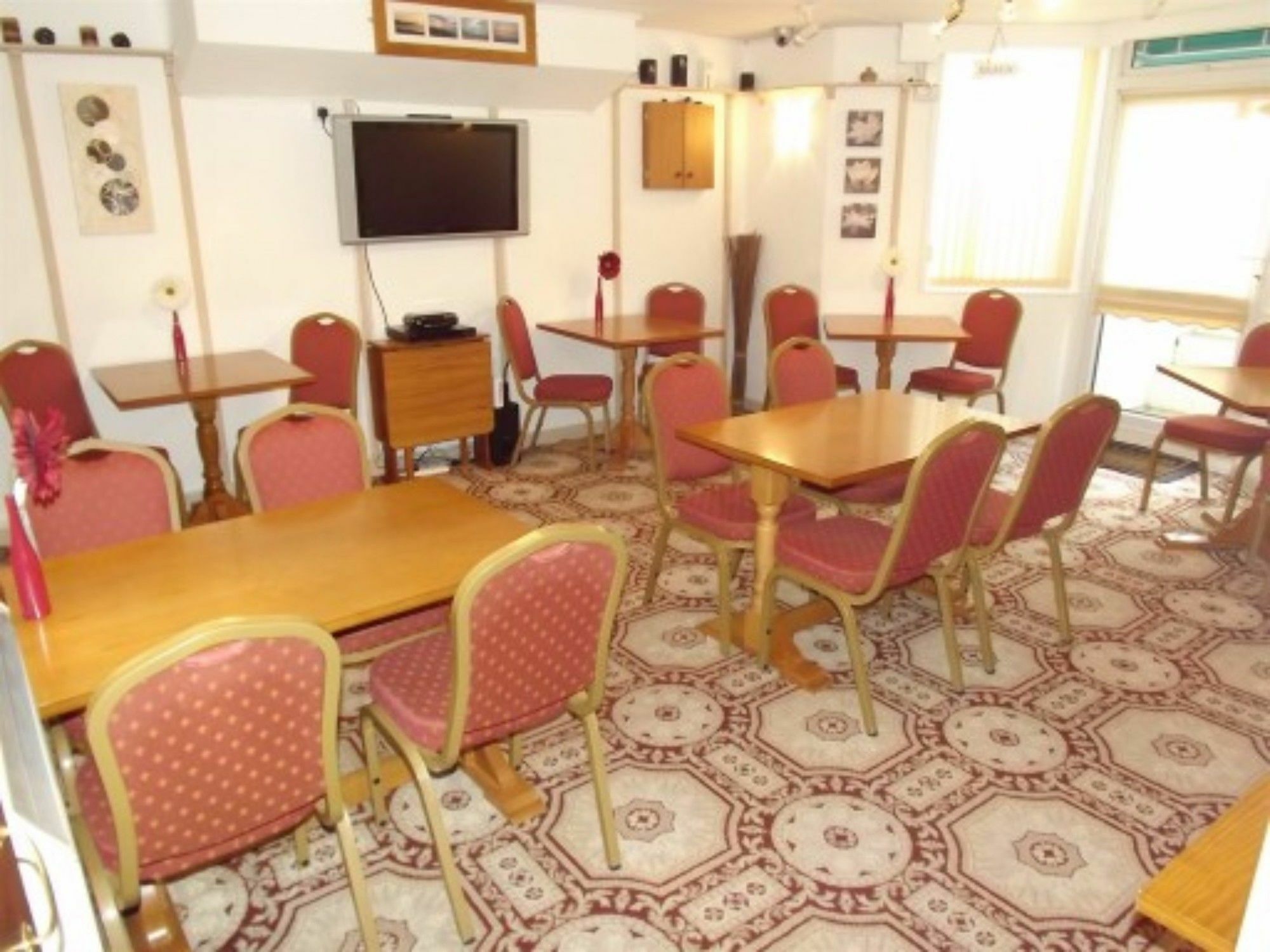 Hotel Balmoral à Morecambe Extérieur photo